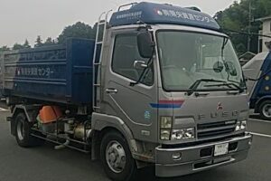 アーム・コンテナ車両